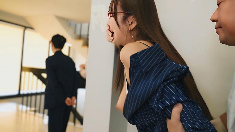 パワハラ女上司の裏の顔～部下に強くあたり散らし、人格否定までする裏で社長の前では従順な玩具だった～ - サンプル画像 - 11