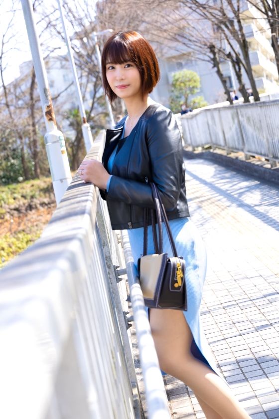 【侮るなイルマ、最強ヤリマンママ】出演理由が「●供の養育費に…」なんて言ってますけど、毎日旦那とHしててまだAVに出たいだなんてどんだけおち●ぽ好きなんですかド変態ママさんww 毎日のSEXじゃ物足りない！濃厚性交でガチイキの夜！ at埼玉県入間市 入間市駅前 - サンプル画像 - 14