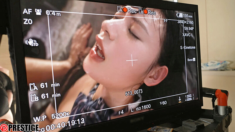 密着ドキュメント FILE.07 ミステリアス美少女のリアルセックス 八掛うみ - サンプル画像 - 7