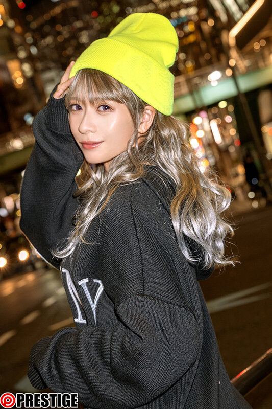 どちゃくそエロい最高級ギャルと中出ししまくった、あの夜。 03 野々浦暖 - サンプル画像 - 1