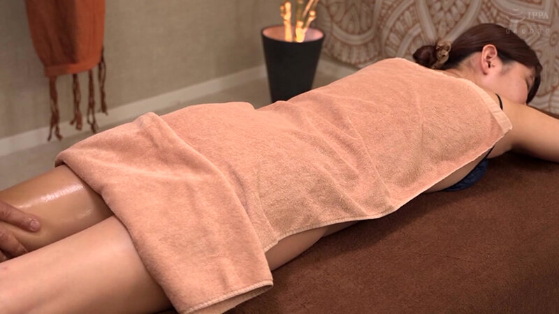 何コレ？！こんなの初めてっ！！媚薬がたっぷりしみ込んだ布が、第2の皮膚となって全身を覆う常識破りの快感エステ！！3 - サンプル画像 - 1