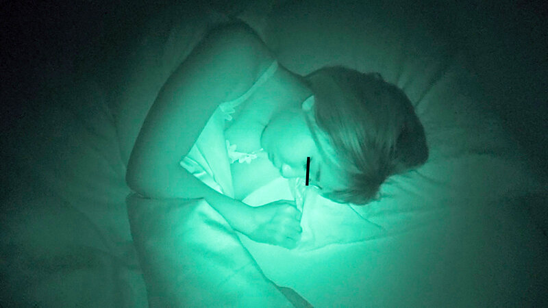 まだ妊娠もできない身長148cm以下の小さな女の子を巨漢が侵す！夜●いレ●プ貧乳ロ●ータパイパン中出し映像4時間 - サンプル画像 - 16