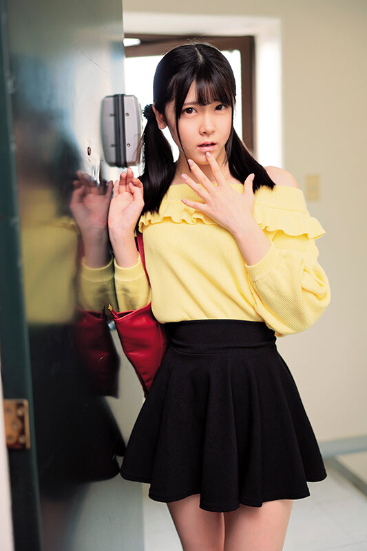 デリヘル呼んだら妹が来た！結果、お店に内緒で中出し本番セックスする事になる総集編4時間 2 - サンプル画像 - 3