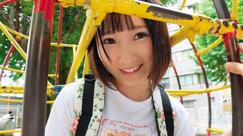 幼性発見！念願のパイパンロ●ータ捕獲！13人4時間SPECIALBEST - サンプル画像 - 9