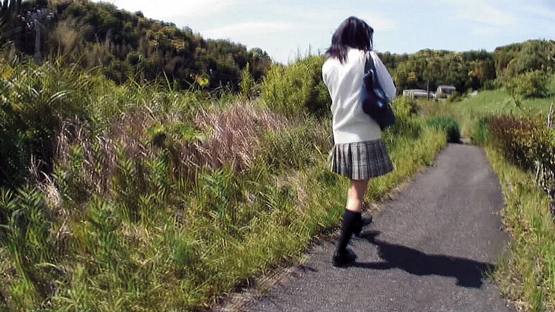 下校途中の女子●生を狙った誘拐犯罪事件映像 - サンプル画像 - 12