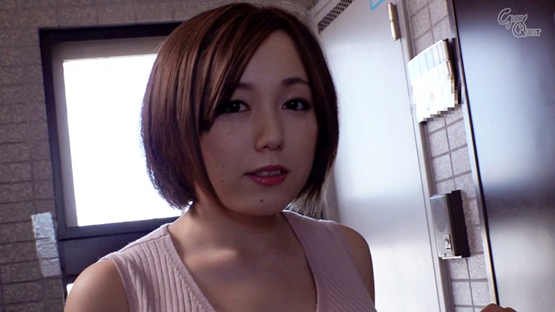 旦那のいない午前中に専業主婦の自宅に押しかけ突撃訪問生ハメ中出しSEX！ - サンプル画像 - 1