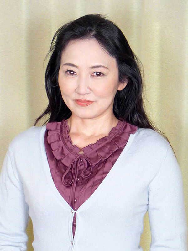 熟妻卑猥ドラマ 久しぶりに再会した五十路の先生と教え子の秘め事 近所のスケベオヤジに夜●いされた純情妻 - サンプル画像 - 1