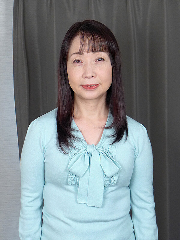 熟妻卑猥ドラマ 息子の同級生に無理やり股間を舐められた五十路母 娘がイタズラされた父親はその子供の母親に報復 - サンプル画像 - 1