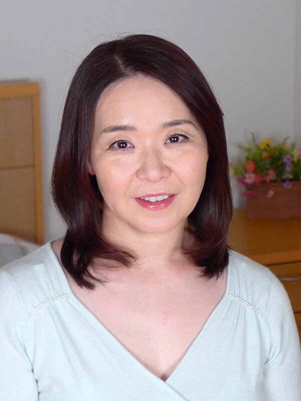 熟女 淫らな昼下がり 引越して来たオッサンは隣の家の美熟女に一目惚れしてしまい… 後妻にきた母親にお見合いを勧められた絶倫息子は… - サンプル画像 - 9