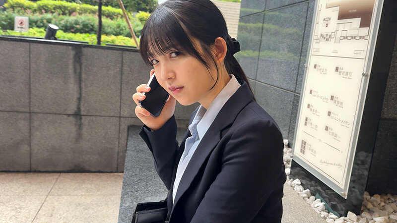 【推しの後輩】 常に笑顔のあざと系女子 後輩OLのSEX動画公開します 真白ふわり - サンプル画像 - 1
