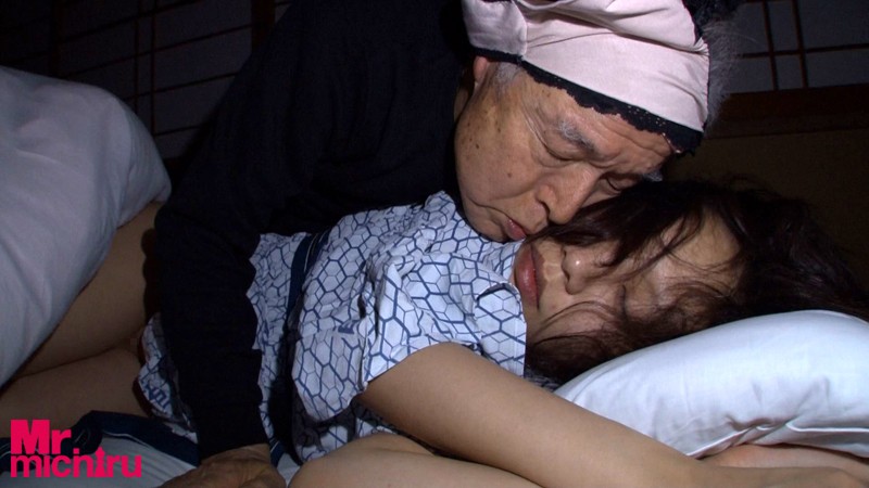 お待たせしました！じじい夜●い！ 謎解き実験アダルトビデオ！若い女に「夜●い」するという極度の興奮状態であればじじいは勃起し射精するのか？ そしてセックスしたくても勃たないじじいは若い女性をむさぼるだけなのか？ - サンプル画像 - 1