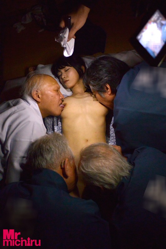 お待たせしました！じじい夜●い！ 謎解き実験アダルトビデオ！若い女に「夜●い」するという極度の興奮状態であればじじいは勃起し射精するのか？ そしてセックスしたくても勃たないじじいは若い女性をむさぼるだけなのか？ - サンプル画像 - 9