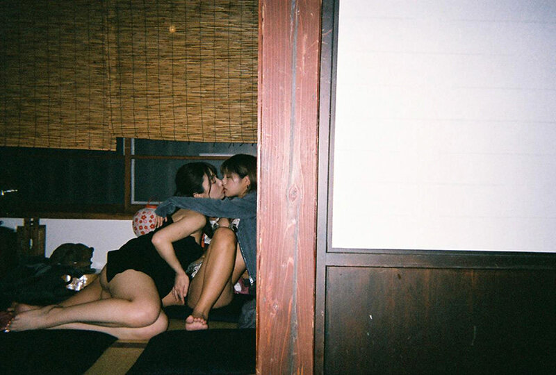 もう会えない…だから好きを伝えたくてキスしたらもっと好きになりました。ラストレズで想いを重ね、唇を重ね、1泊2日の民泊デート 渚みつき さつき芽衣 - サンプル画像 - 2