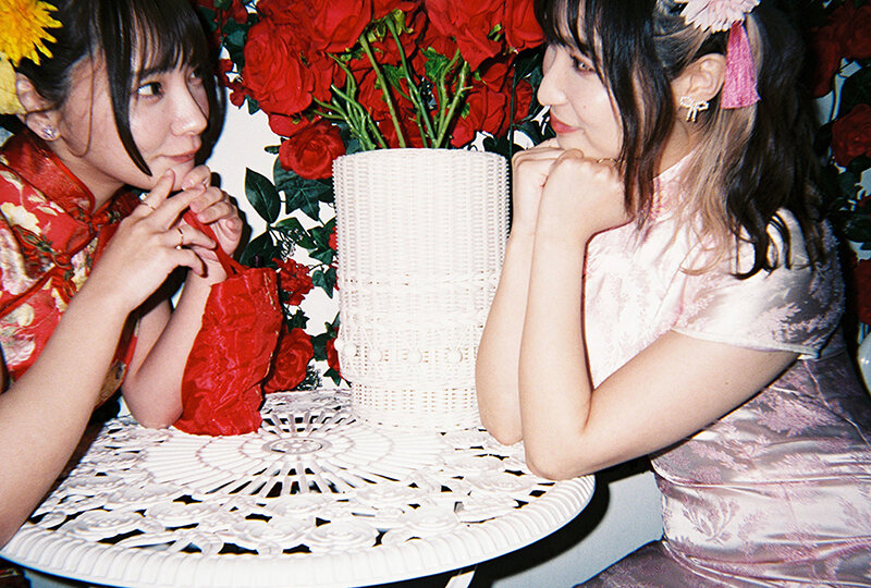 接吻旅行 旅行中キスをして見つめあったら…もっと好きになって離れられなくなりました。身体と唇を重ね合った24時間限定のハニカミ恋人デート 栄川乃亜 一条みお - サンプル画像 - 2