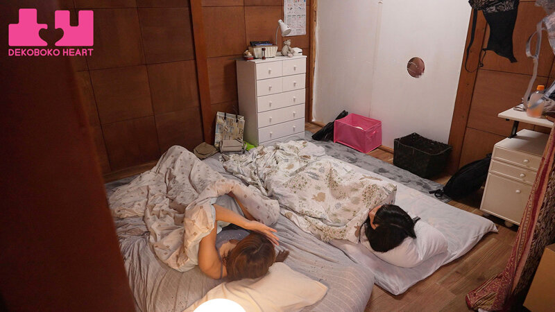 美少女ドジっ子隣人ストーカーちゃん のぞき穴ベロキス大作戦！ 皆瀬あかり 水川潤 - サンプル画像 - 13