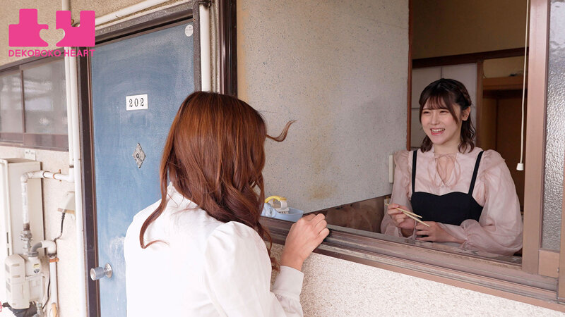 美少女ドジっ子隣人ストーカーちゃん のぞき穴ベロキス大作戦！ 皆瀬あかり 水川潤 - サンプル画像 - 4