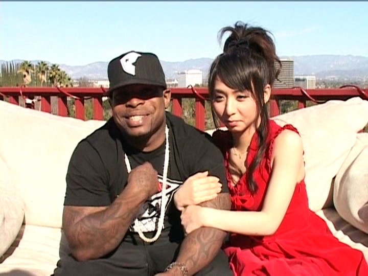 「知らない女だけが損をする！世界最大級のメガチ○ポで強●フェラ/ハメ潮/生中出しをヤる」 - サンプル画像 - 5