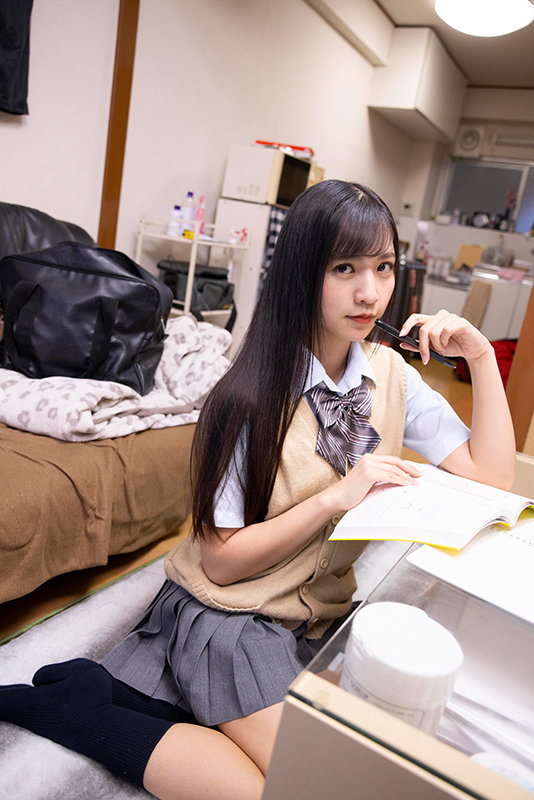 「キスするだけでHしたくなっちゃう」ハメ撮りOK制服美少女 塾講師が教え子を自宅に呼んで生中出し！！ - サンプル画像 - 19