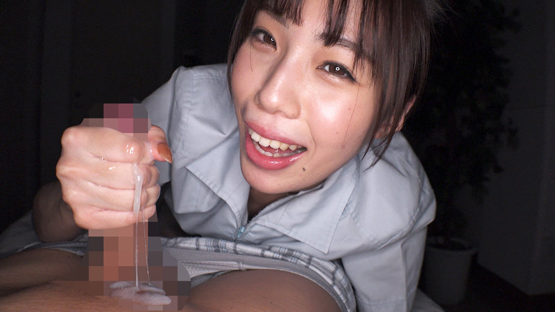 暗がり主観映像でヌキやすい！突然現れた看護師の真夜中フェラチオ介助 - サンプル画像 - 20