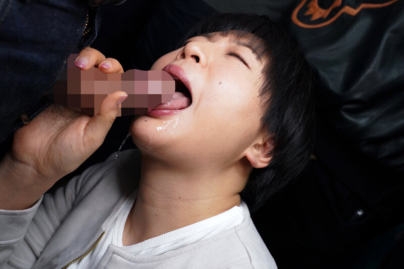 背後から首筋・耳・うなじを舐められ続け無意識にチ○ポを触ってしまったショートカット美淑女はヤられても拒めない VOL.1 - サンプル画像 - 19