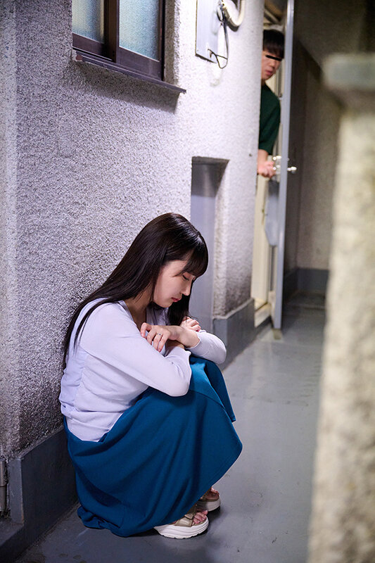 隣に住む爆乳団地妻が夫婦喧嘩して僕の部屋にプチ家出してくるたび薄着になる抱かれたいサインを見逃すな！ - サンプル画像 - 3