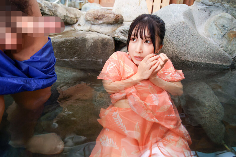 温泉でヤってしまった絶倫美少女が僕のデカチンにハマって家までついてきて何度もおねだり中出し - サンプル画像 - 4