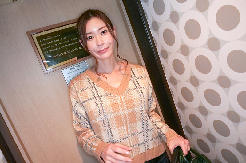 ヌキ無し人妻メンエスで出会ったおばさんセラピストと意気投合！2回目はラブホに呼んだら...ご休憩2時間で何度も中出しさせてくれました。VOL.4 - サンプル画像 - 7