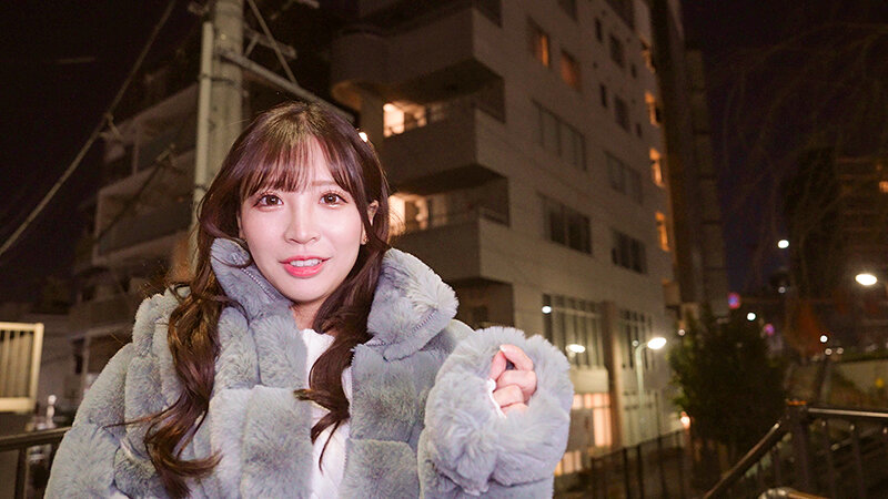 絶対裏オプしない！って決めていたのに...オジのちゅぱちゅぱ乳首舐めにキモっ！と思いながらも乳首でイった隙に生でヤられちゃいました。でも気持ちよかったからまーいっか！ - サンプル画像 - 14