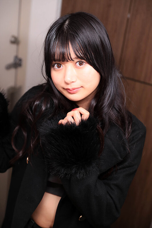 即ヤリ専門！入室5秒で唾液たっぷりのベロちゅうで悩める絶倫M男君をビンビンにさせる小悪魔美少女 北岡果林20歳 - サンプル画像 - 12