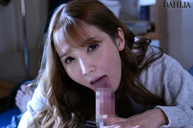 10年ぶりに会ったギャル従妹の抜きテクに我慢できず三日三晩で11発も射精させられた子供部屋 童貞おじさんの僕 友田彩也香 - サンプル画像 - 6