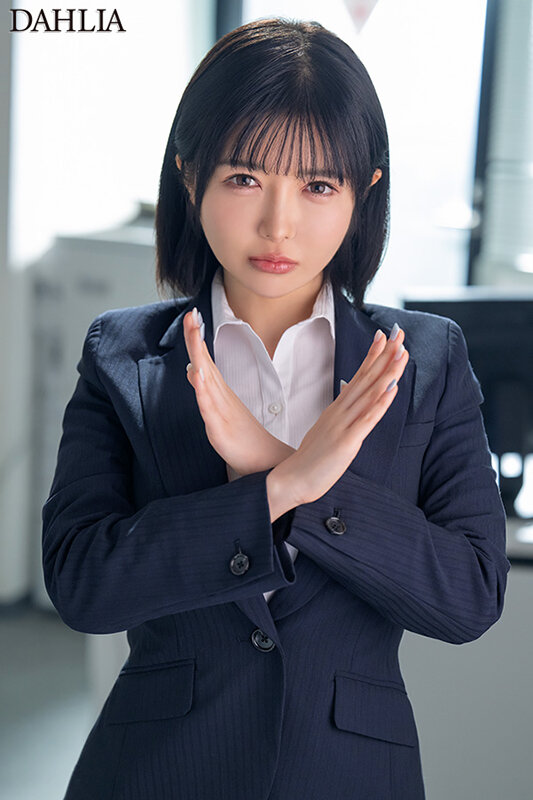 退職代行の実績No1の善場さんが、ブラック企業から罵倒されまくり号泣失禁お漏らしピストンで涙目でチ○ポ懇願することになりました。 善場まみ - サンプル画像 - 1