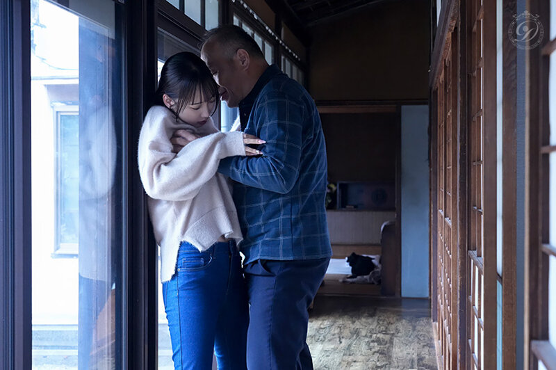 夫が出社して帰宅する定時9時から18時まで…義父と’孫作り’の中出しSEXに励んでいます―。 与田りん - サンプル画像 - 2