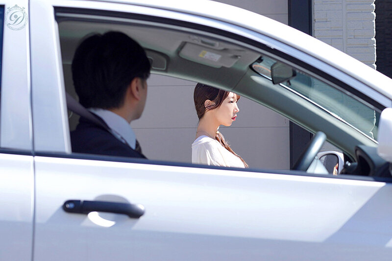 営業ルートでいつも見かける人妻と勤務時間内不倫に至るまで。 与田りん - サンプル画像 - 1