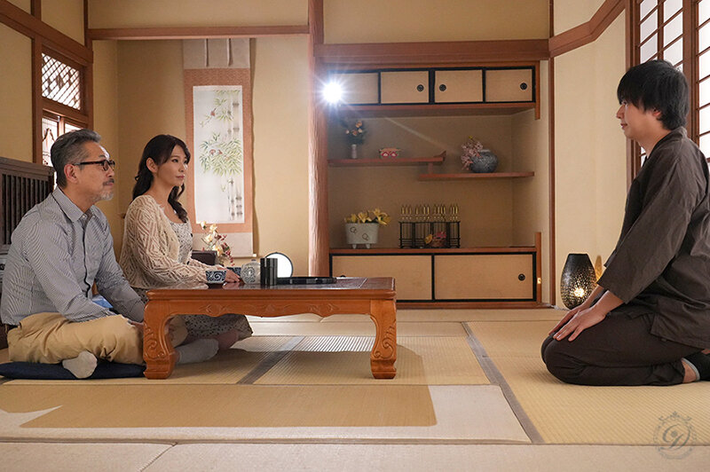 「いくら名湯だからって…。」妻が温泉に行ったきり戻ってきません。 石田紗季 - サンプル画像 - 1