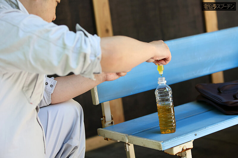 野ション女子生徒連鎖開脚拘束おしっこ噴射4 もなみ鈴 有加里ののか 東城ゆい - サンプル画像 - 2