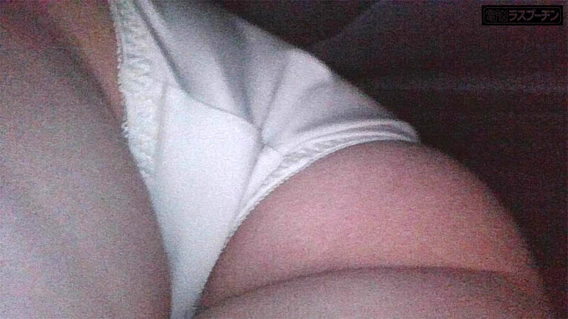 完全着衣内アングル！先端が自在に動くファイバースコープで敏感な乳首を責められ恥ずかしがりながらも感じてしまうちっぱい美女 川上しずく 雨村梨花 雨宮あや花 - サンプル画像 - 10