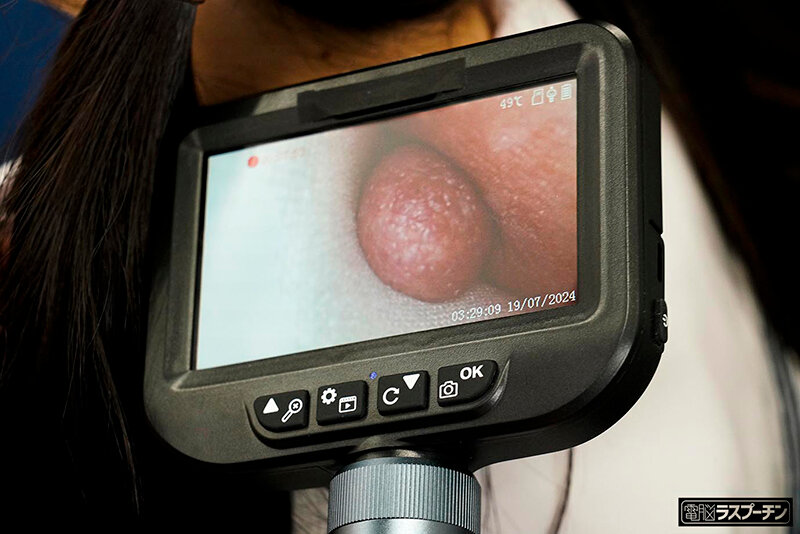 完全着衣内アングル！先端が自在に動くファイバースコープで敏感な乳首を責められ恥ずかしがりながらも感じてしまうちっぱい美女 川上しずく 雨村梨花 雨宮あや花 - サンプル画像 - 3