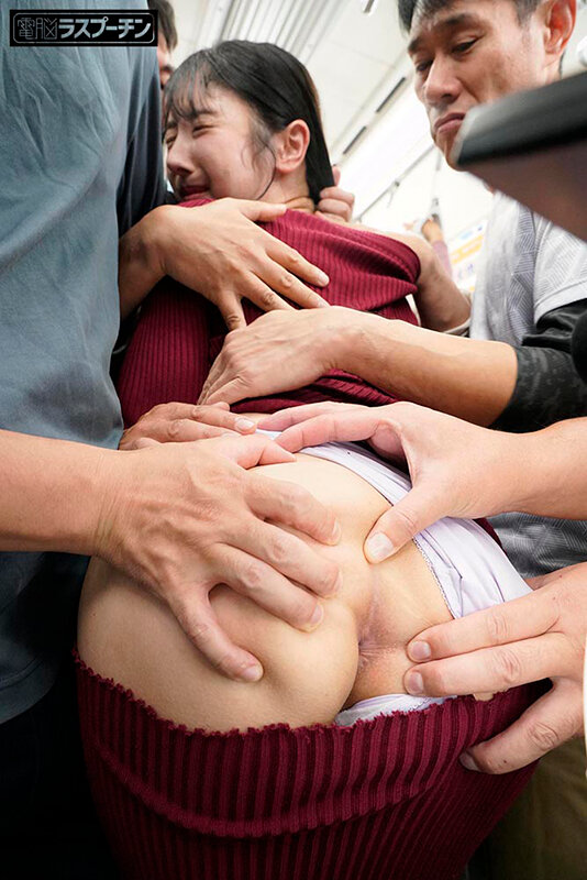 満員電車で羽交いじめにされ切り裂きマキシワンピの隙間から乳首だけを徹底的に開発されるアヘ顔敏感女2 小野坂ゆいか - サンプル画像 - 7