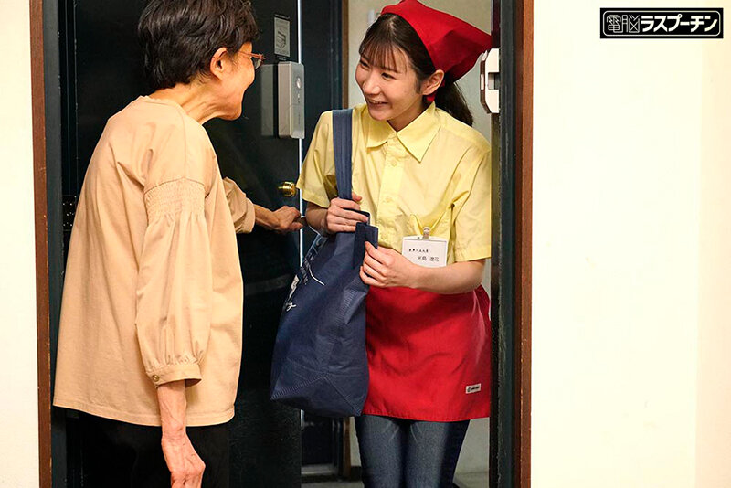 家事代行お姉さんのデカ尻が誘っているようにしか見えないから拡張無しの即アナルファックで肛門の気持ち良さを叩きこんでやった！佐々木咲和 ゆうきすず 光島遼花 - サンプル画像 - 8