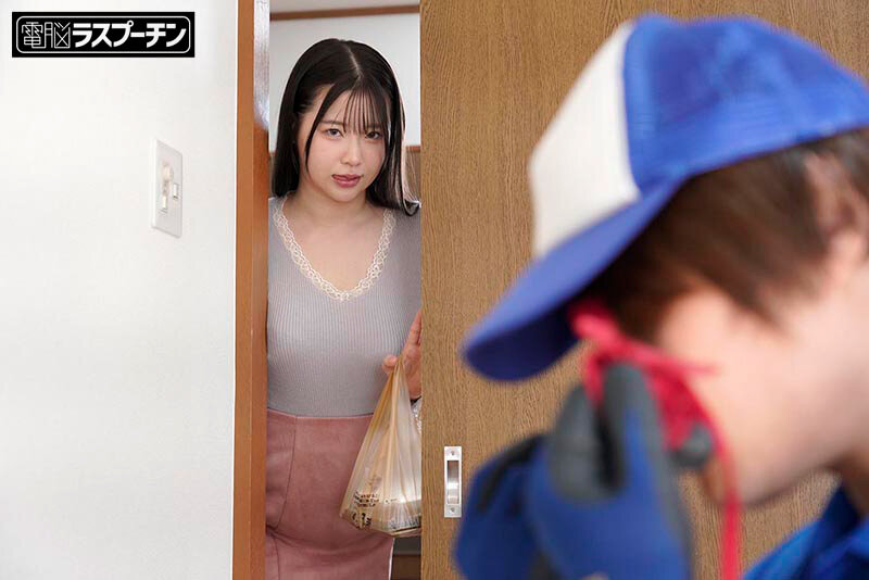 セクシーランジェリーコレクションを引っ越し業者に見つかった巨乳人妻がザコ乳首を開発され性処理肉便器になるまでたった3日 ヤリマン人妻編 丸最レア - サンプル画像 - 2