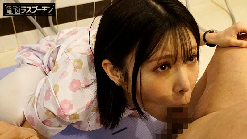 現代社会の闇を告発！セクハラさせ放題！あまりの忙しさに即ハメOKの老人介護施設 百合良 - サンプル画像 - 12