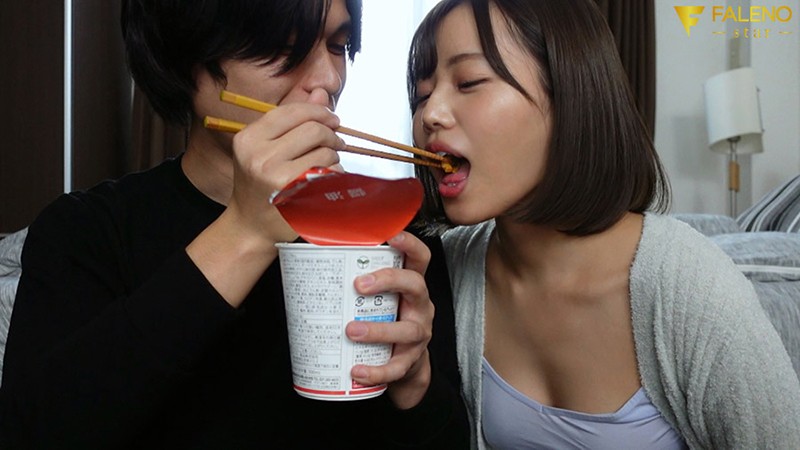 警戒心の無い『兄貴の彼女』が一人暮らしの僕のアパートに転がり込んできた3日間同居生活 二階堂夢 - サンプル画像 - 6