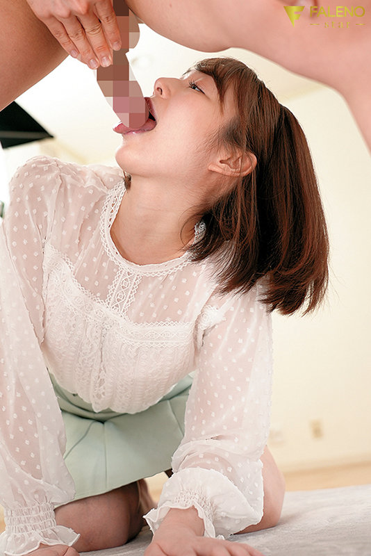 新生デビュー 美乳と美尻の間にあるひときわ輝く極上くびれ。天国るる - サンプル画像 - 2