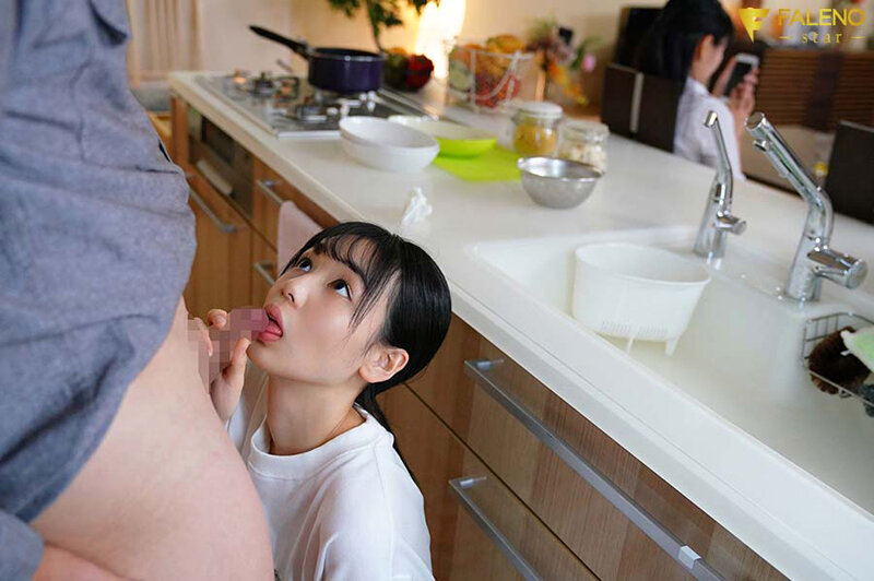 性の知識が薄い彼女の妹の無防備パンチラにムラムラしたから大人チ○ポで初イキを教えてあげた 時田亜美 - サンプル画像 - 3