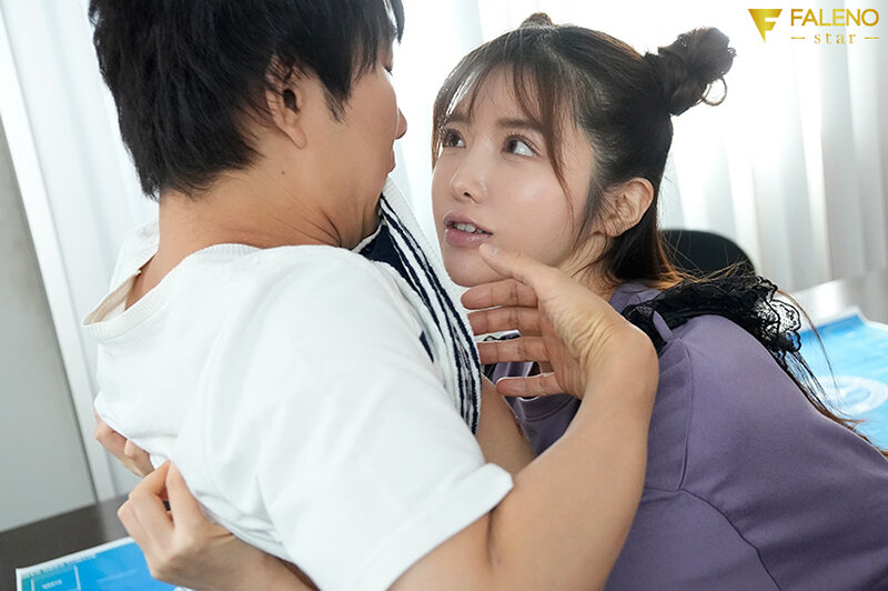 カードショップの姫は童貞オタからカードとザーメンを搾り取る誘惑SEXモンスター 善場まみ - サンプル画像 - 4