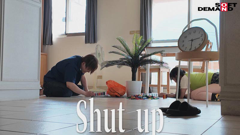 いきなり全身拘束から始まる24時間リアル大脱出 齋齋いつき史上最難解のパニックイライラ？！SEXドキュメント！ 累計総フォロワー40万人台湾美少女インフルエンサーが、言葉の通じない純日本人男優さんと2人きりで山奥の監●ハウスに閉じ込められて、感情むき出しおっぱい… - サンプル画像 - 5