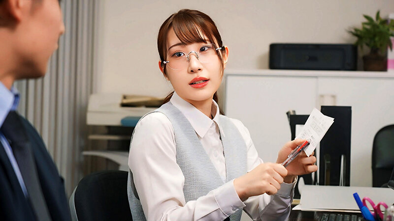 「これは経費で落ちません！」いつも地味で生真面目で領収書を突っ返してくる経理部のOLがデリヘル嬢で痴女だった。 - サンプル画像 - 3