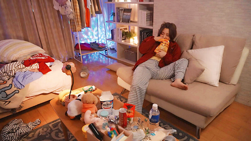 お隣さんはオナホです。ち〇ぽ借りにきてマ〇コで返す義理堅いメンヘラペットをボクは飼育しています。 小鈴みかん - サンプル画像 - 11