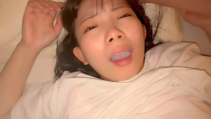 母が蒸発し悲惨な家庭で取り残された無垢な娘は生活保護受給の義理父に処女を奪われ金の為に自宅売春を●●されていた全記録 ひなちゃん 南日菜乃 - サンプル画像 - 3