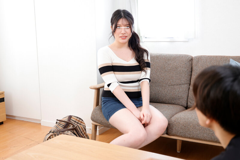 大人の体に成長した従姉妹とお風呂で洗っこ！一人暮らしの俺の家に大人の体に成長した従姉妹が遊びに来て入浴！思わず覗いて勃起していると、無邪気にも「久しぶりに一緒に入ろうよ」と言うのです！いや、今ソソられまくりビンビンだし…と思ったが遠慮なくビンビンのまま… - サンプル画像 - 1